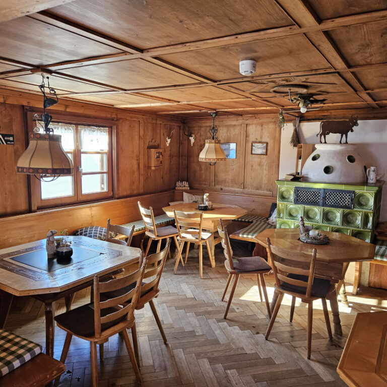 Geführte Schneeschuhwanderung zur Schwarzwasserhütte